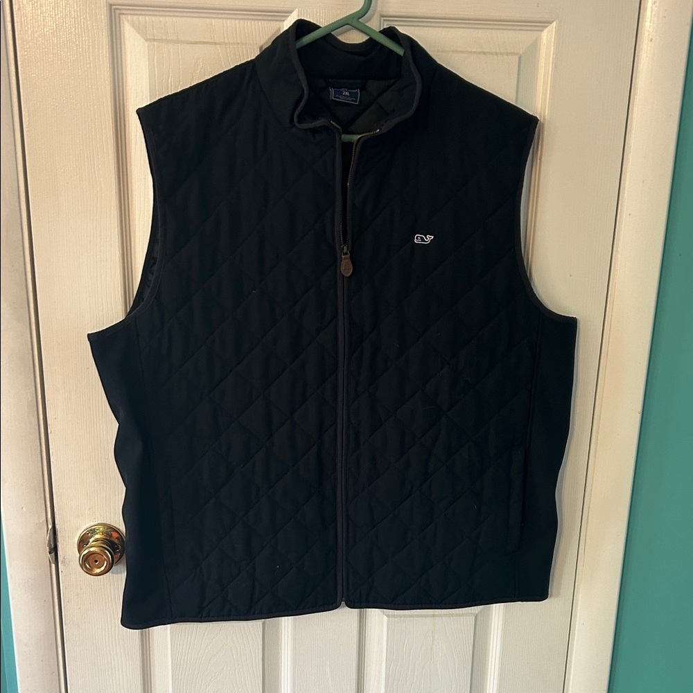 Vineyard Vines Black Quilted Vest